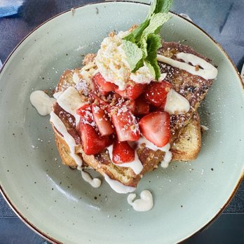 First Watch - Strawberry Lemon Crunch French Toast - Breakfast & Brunch Near Me - Tampa, Florida