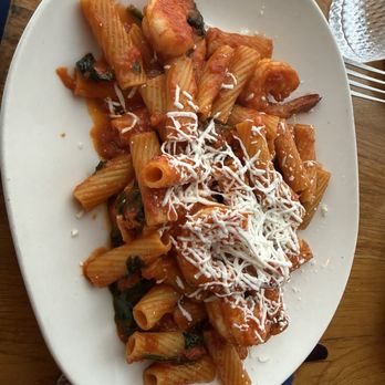 Estia - Pasta Ala Grecca - Cocktail Bars Near Me - Radnor, Pennsylvania