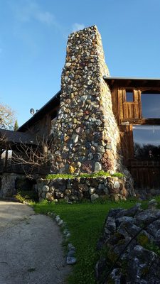 Inn Paradiso by null