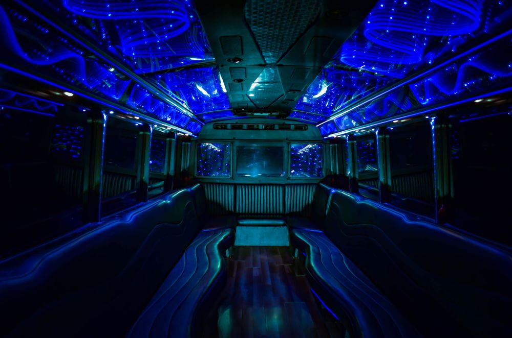 SUPREME LIMOUSINE Open for Business 13 Photos 3034 Lamb Ave