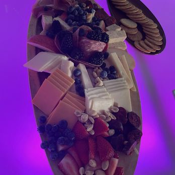 FIZZ - Lounges Near Me - Plano, Texas