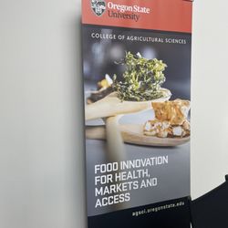 Food innovation center - Check in desk for market research