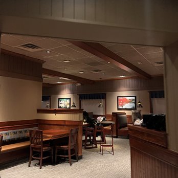 Red Lobster - Entry to Dining - Seafood Near Me - Bridgeton, Missouri Red Lobster - Entry to Dining - Seafood Near Me - Bridgeton, Missouri