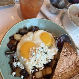 Market hash and morning meditation fresh juice Market hash and morning meditation fresh juice
