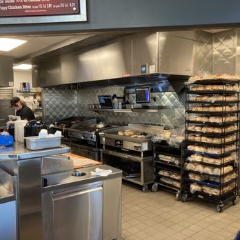 Habit Burger & Grill - Getting it done - Salad Near Me - Monroe, North Carolina Habit Burger & Grill - Getting it done - Salad Near Me - Monroe, North Carolina