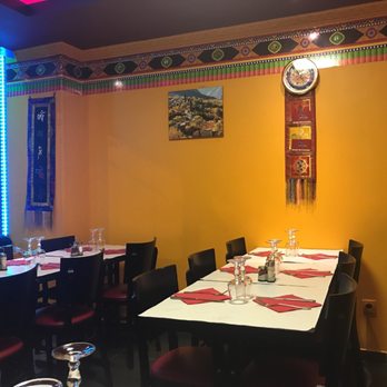 Pays des Neiges - Himalayan/Nepalese Near Me - Paris, 75 Pays des Neiges - Himalayan/Nepalese Near Me - Paris, 75