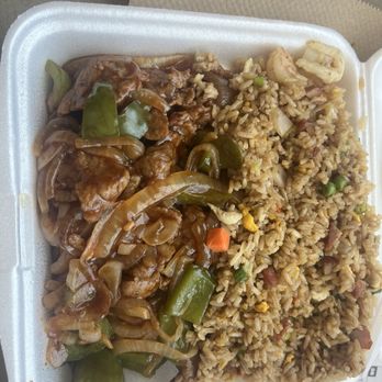 King‘s Wok - Pepper steak with house rice - Chinese Near Me - Baton Rouge, Louisiana