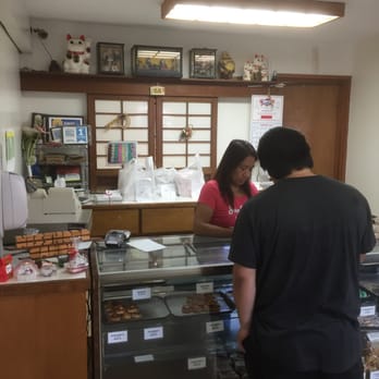 Nisshodo Candy Store - Small front counter area - Candy Stores Near Me - Honolulu, Hawaii Nisshodo Candy Store - Small front counter area - Candy Stores Near Me - Honolulu, Hawaii