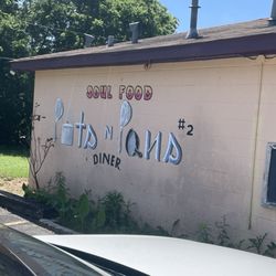 Pots N Pans - Outside mural