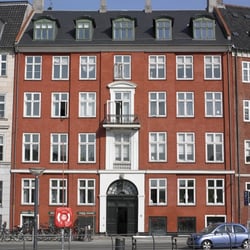 Cosmo Laser Clinic - Facade