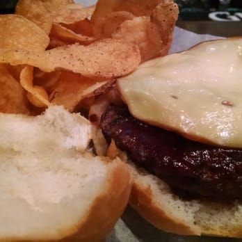 Killarney's Publick House - Smokehouse Burger - Salad Near Me - Hamilton Township, New Jersey