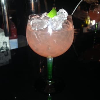 The Park - Tanqueray and grapefruit cocktail - Wedding Planning Near Me - Albert Park, VIC