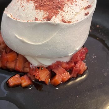 Josephine - Pavlova - Italian Near Me - Jacksonville, Florida