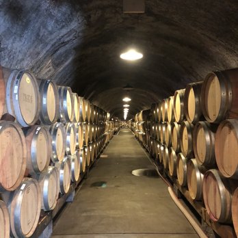 Pride Mountain Vineyards - Wineries Near Me - St. Helena, California