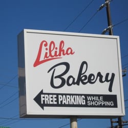 Liliha Bakery - Sign outside