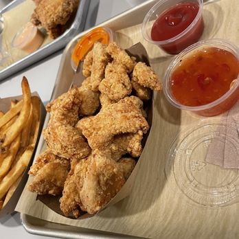 Lovebird - Popcorn chicken - Chicken Shop Near Me - Newtown, Pennsylvania