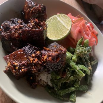 Forage - Korean Fried Chicken Bowl - Salad Near Me - Los Angeles, California Forage - Korean Fried Chicken Bowl - Salad Near Me - Los Angeles, California