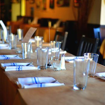 Del Sur Artisan Eats - Restaurant interior - Steakhouses Near Me - Saint Simons Island, Georgia