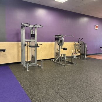 Anytime Fitness - Gyms Near Me - Medway, Massachusetts Anytime Fitness - Gyms Near Me - Medway, Massachusetts