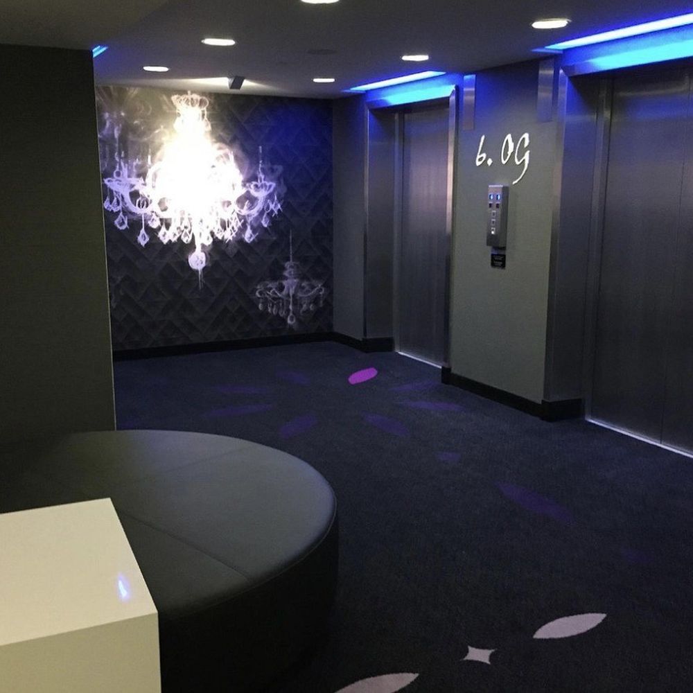 Renaissance Wien Hotel - Cute decor throughout each floor - Hotels Near Me - Vienna, 9