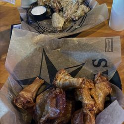 2-A-Days Sports Bar & Grille - Wings