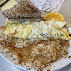 GRAMA'S Kitchen - The Works