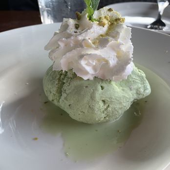 Bosphorous - Winter Garden - Pistachio Gelato - Middle Eastern Near Me - Winter Garden, Florida
