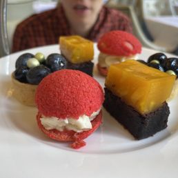 Afternoon tea top dish
