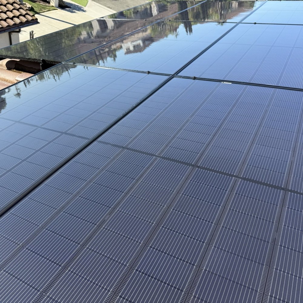 Happy Squeegee - Solar Panels - Window Washing Near Me Happy Squeegee - Solar Panels - Window Washing Near Me