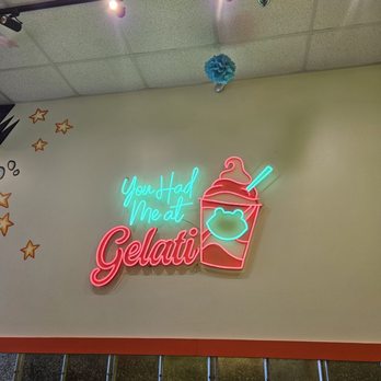 Jeremiah's Italian Ice - Inside , gelati - Ice Cream & Frozen Yogurt Near Me - Pearland, Texas