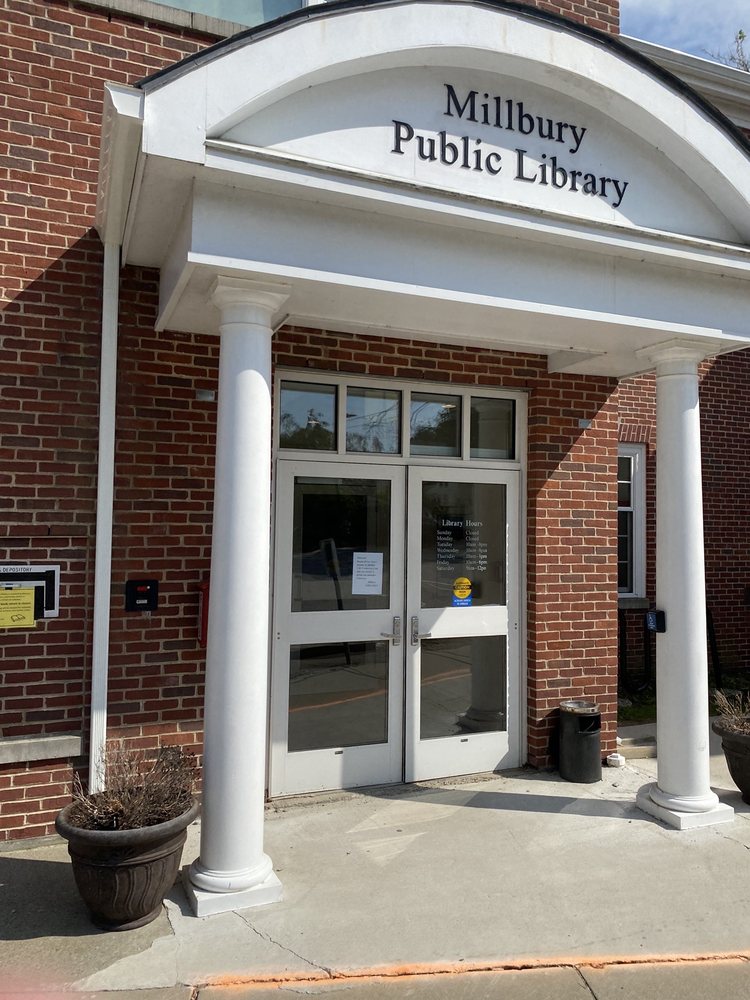 MILLBURY PUBLIC LIBRARY Updated April 2024 22 Photos 128 Elm St