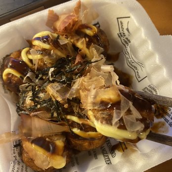 Zoé - 章鱼小丸子 たこ焼き takoyaki - Desserts Near Me - Montreal, Quebec Zoé - 章鱼小丸子 たこ焼き takoyaki - Desserts Near Me - Montreal, Quebec