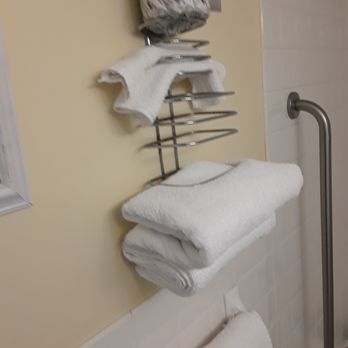 Acacia Beachfront Resort - Hotels Near Me - Wildwood Crest, New Jersey