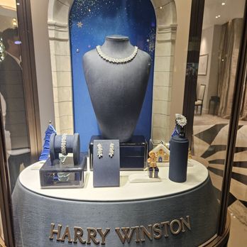 Harry Winston - Jewelry Near Me - Honolulu, Hawaii Harry Winston - Jewelry Near Me - Honolulu, Hawaii