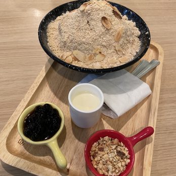 UC Dessert - Black Milk Tea Bingsu - Desserts Near Me - Oakland, California