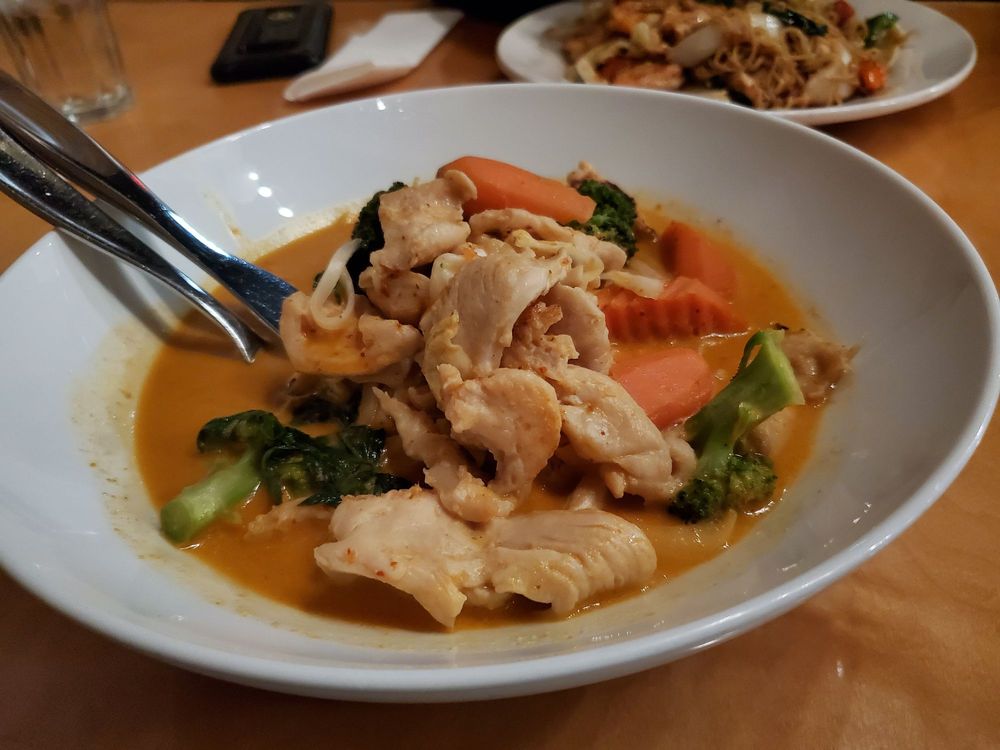 Food from Varee Asian Cafe & Bakery