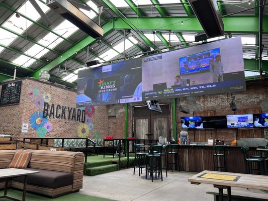 Backyard - Dallas by null