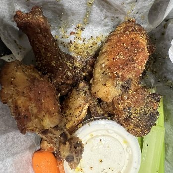 Classic Jewel - Lemon pepper wings - Cocktail Bars Near Me - Las Vegas, Nevada Classic Jewel - Lemon pepper wings - Cocktail Bars Near Me - Las Vegas, Nevada