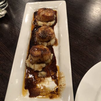 Green’s Bar & Grill - Scallops over potato purée - New American Near Me - Fairbanks, Alaska Green’s Bar & Grill - Scallops over potato purée - New American Near Me - Fairbanks, Alaska