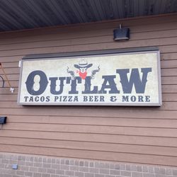Outlaw - Outlaw tacos, pizza,beer and more