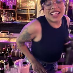 One of the sweetest bartenders