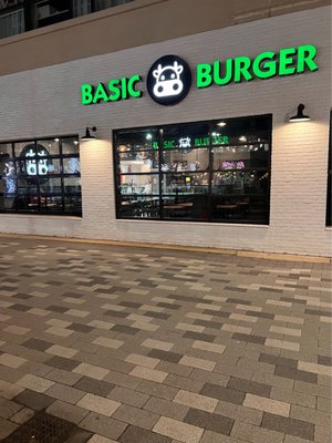 Basic Burger by null