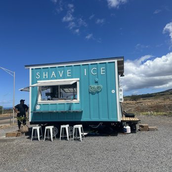 Peace Love Shave Ice - Shaved Ice Near Me - Lahaina, Hawaii
