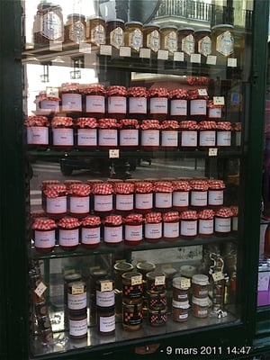 À la Mère de Famille by null