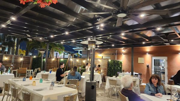 Ferraro's Kitchen Restaurant and Wine Bar by null