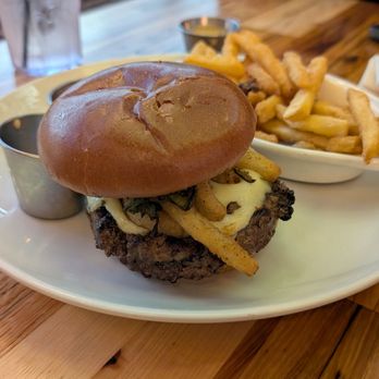 Rock & Brews - San Antonio - Alice Cooper burger - Beer Bar Near Me - San Antonio, Texas