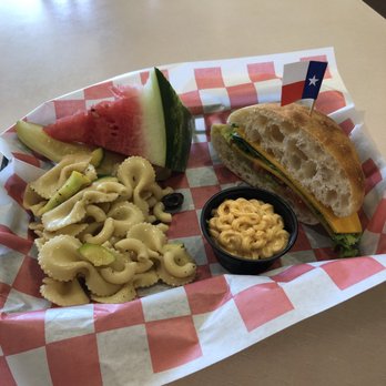 Boot's and Scoops Cafe - Half Combo with Veggie Sandwich and Pasta Salad - Sandwiches Near Me - Van Horn, Texas