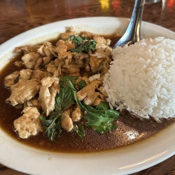 Thai Pop - Thai Basil stir fry - Thai Near Me - Rochester, Minnesota
