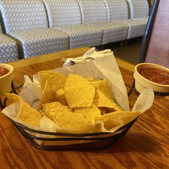 Cocina de Carlos - Chips and salsa - Mexican Near Me - Perrysburg, Ohio Cocina de Carlos - Chips and salsa - Mexican Near Me - Perrysburg, Ohio