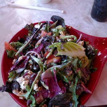 Rutherford's 66 Diner - Greek salad - tasty! - Diners Near Me - Kingman, Arizona